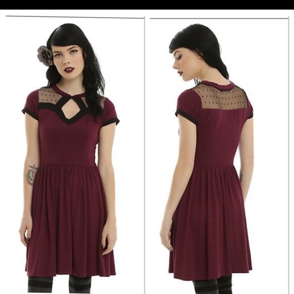 Hot Topic Dresses & Skirts - Hot Topic dress fit and flare LIKE NEW Size large Hot Topic Dresses & Skirts - Hot Topic dress fit and flare LIKE NEW Size large